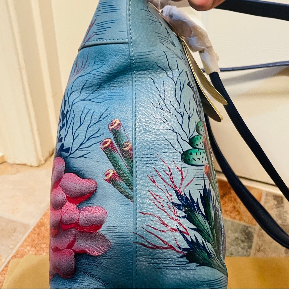 NWT!! Anna by Anuschka - TREASURES OF THE REEF TOTE BAG AND MATCHING WALLET! - Picture 12 of 16